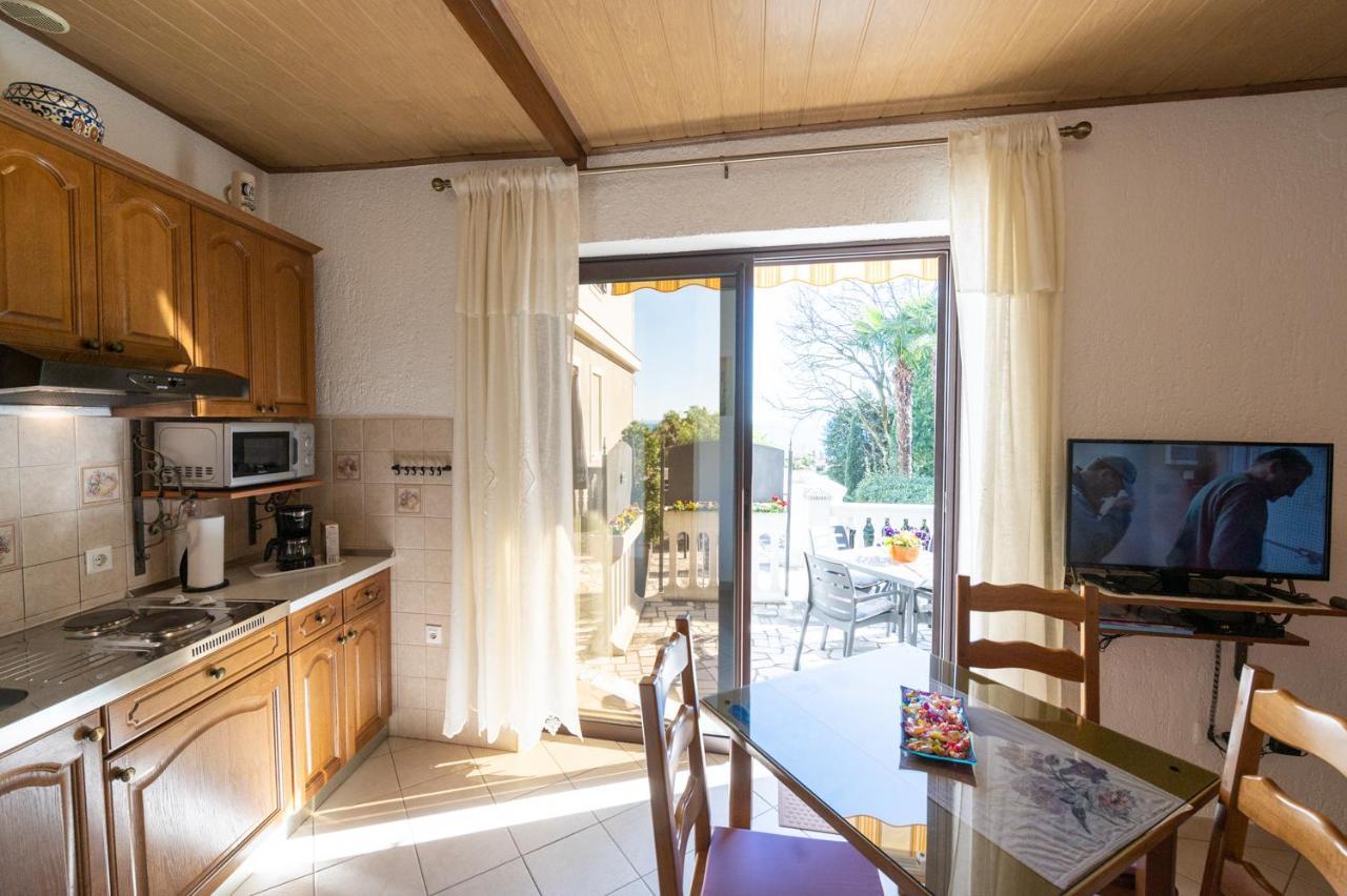 Apartments Villa Salona Opatija Exterior photo