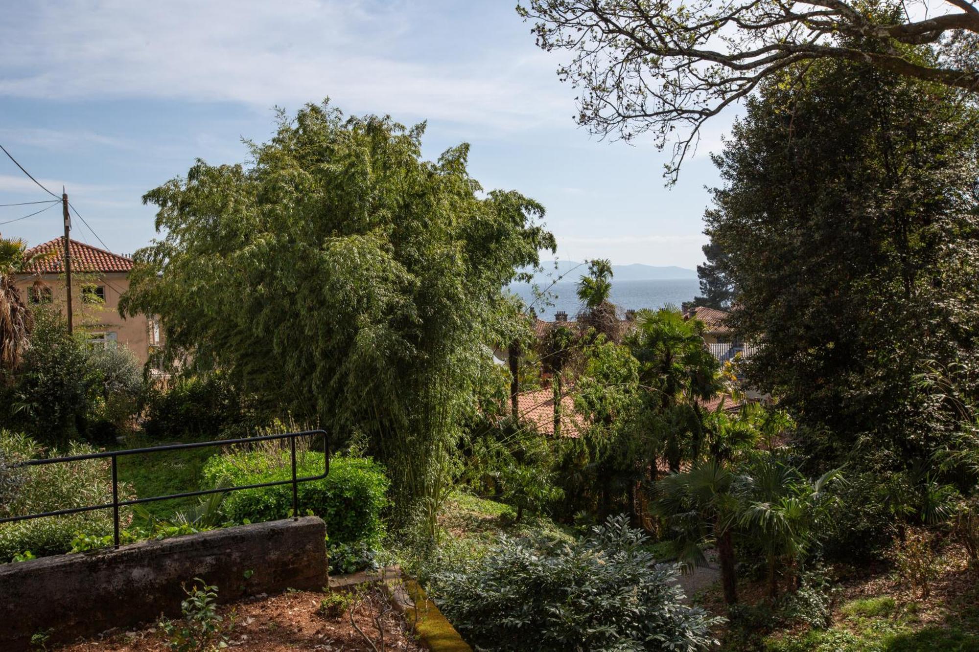 Apartments Villa Salona Opatija Exterior photo