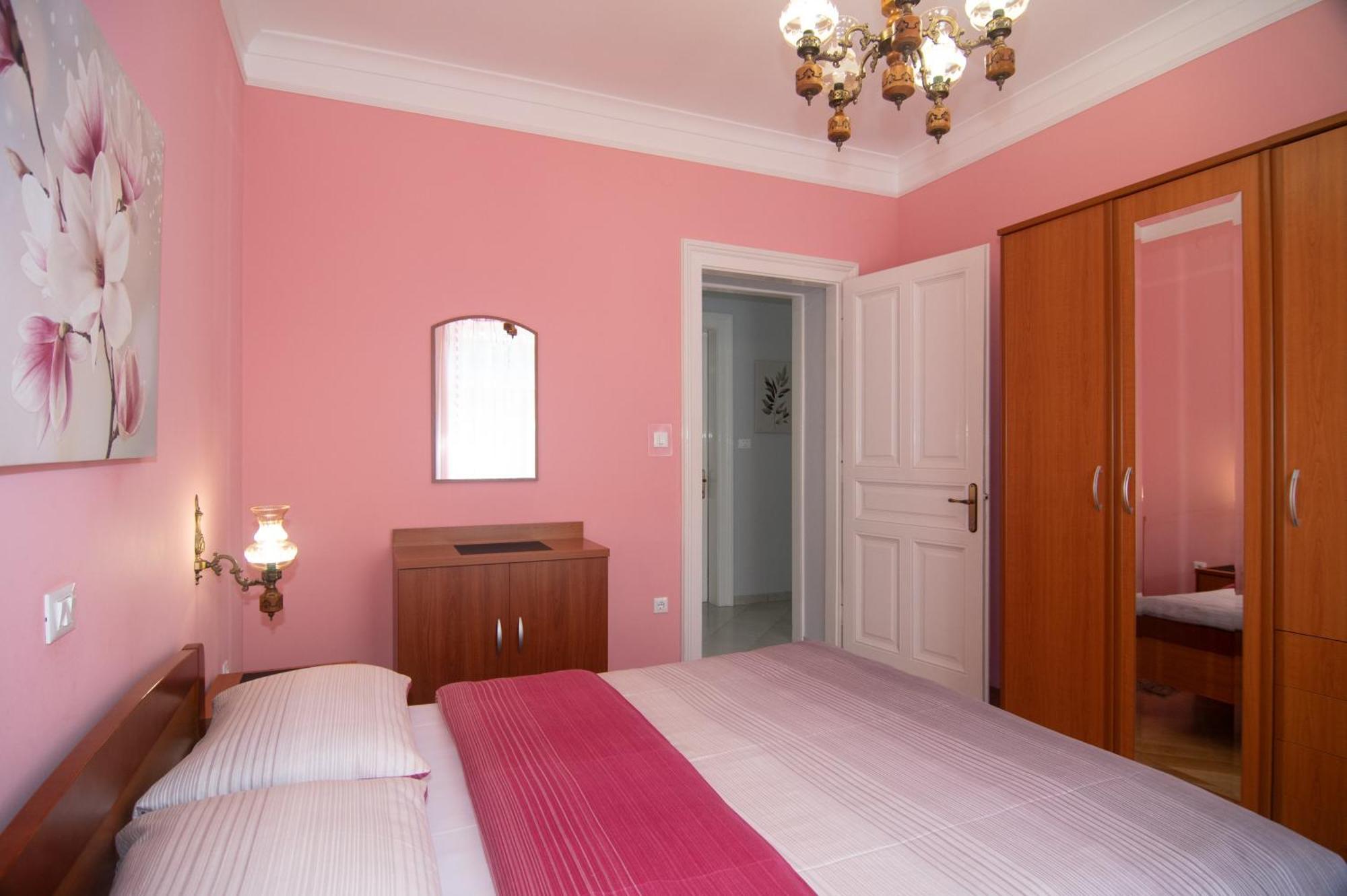 Apartments Villa Salona Opatija Exterior photo